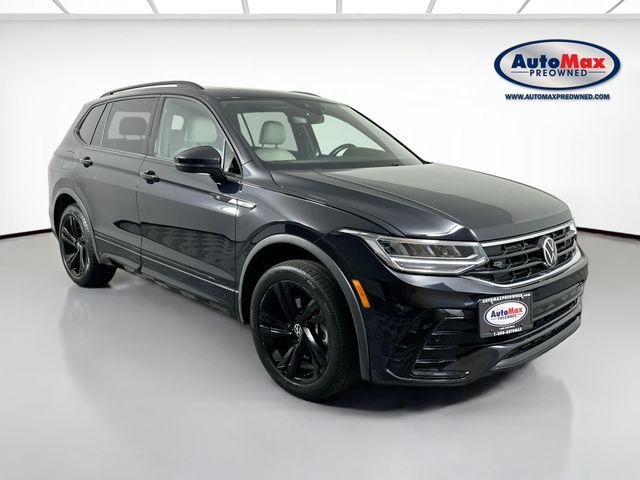2023 Volkswagen Tiguan SE R-Line Black