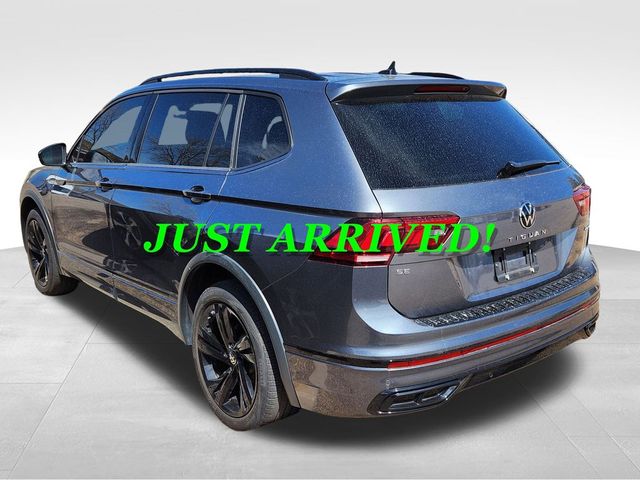 2023 Volkswagen Tiguan SE R-Line Black