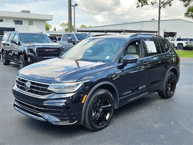 2023 Volkswagen Tiguan SE R-Line Black