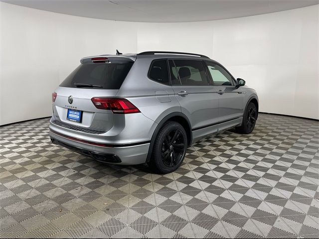 2023 Volkswagen Tiguan SE R-Line Black