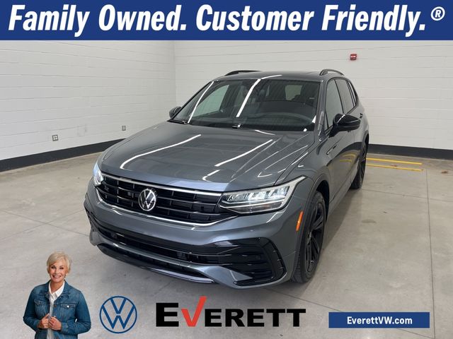 2023 Volkswagen Tiguan SE R-Line Black