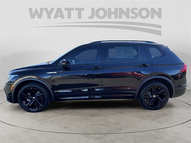 2023 Volkswagen Tiguan SE R-Line Black