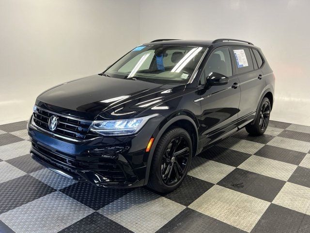 2023 Volkswagen Tiguan SE R-Line Black