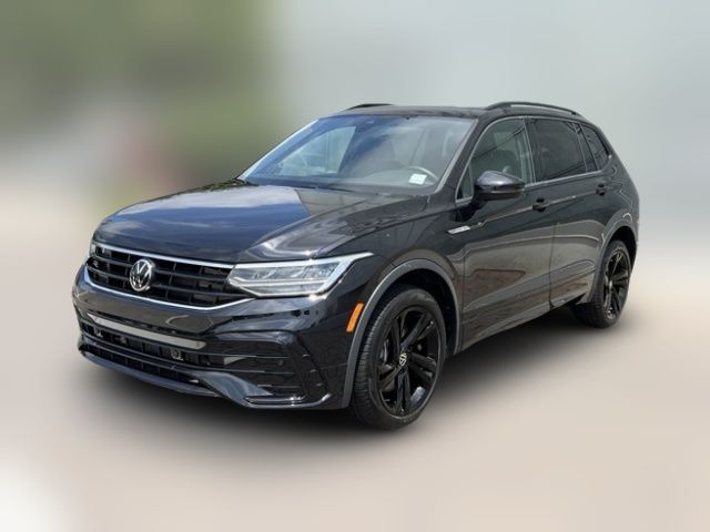 2023 Volkswagen Tiguan SE R-Line Black