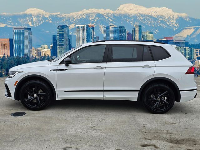 2023 Volkswagen Tiguan SE R-Line Black