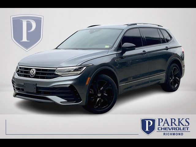 2023 Volkswagen Tiguan SE R-Line Black