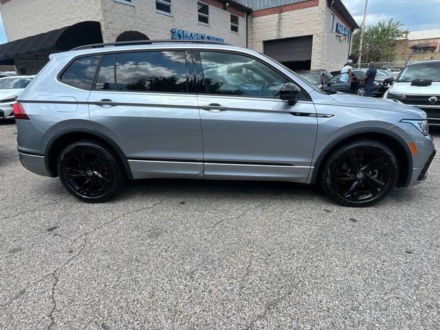 2023 Volkswagen Tiguan SE R-Line Black