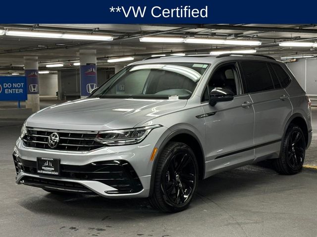 2023 Volkswagen Tiguan SE R-Line Black