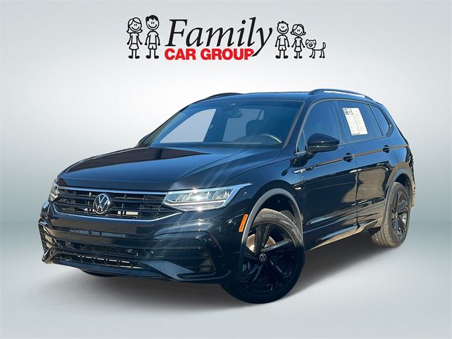 2023 Volkswagen Tiguan SE R-Line Black