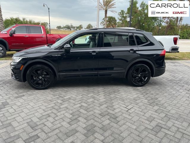 2023 Volkswagen Tiguan SE R-Line Black