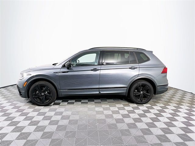 2023 Volkswagen Tiguan SE R-Line Black