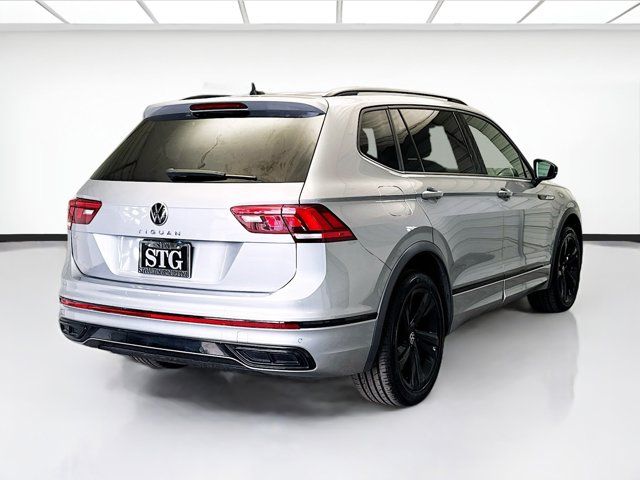 2023 Volkswagen Tiguan SE R-Line Black