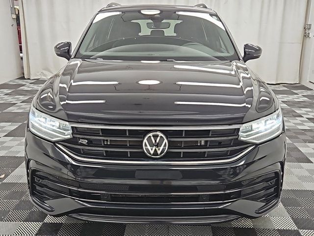 2023 Volkswagen Tiguan SE R-Line Black