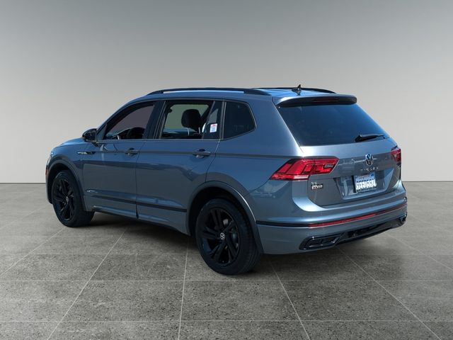 2023 Volkswagen Tiguan SE R-Line Black