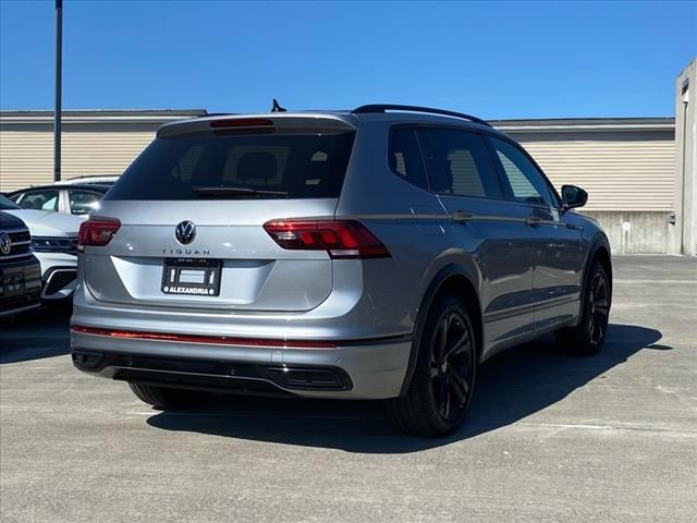 2023 Volkswagen Tiguan SE R-Line Black