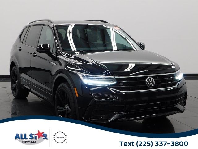 2023 Volkswagen Tiguan SE R-Line Black