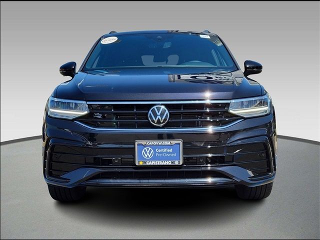 2023 Volkswagen Tiguan SE R-Line Black