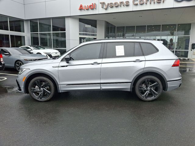 2023 Volkswagen Tiguan SE R-Line Black
