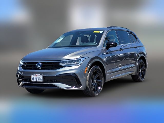 2023 Volkswagen Tiguan SE R-Line Black