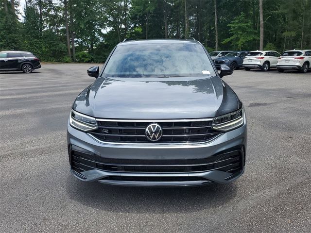 2023 Volkswagen Tiguan SE R-Line Black