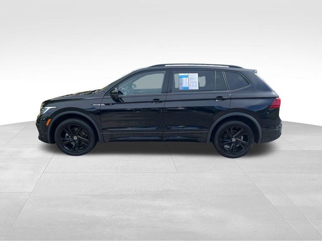 2023 Volkswagen Tiguan SE R-Line Black