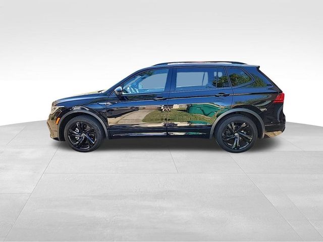 2023 Volkswagen Tiguan SE R-Line Black