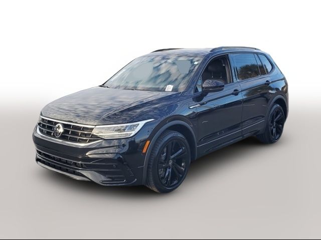 2023 Volkswagen Tiguan SE R-Line Black