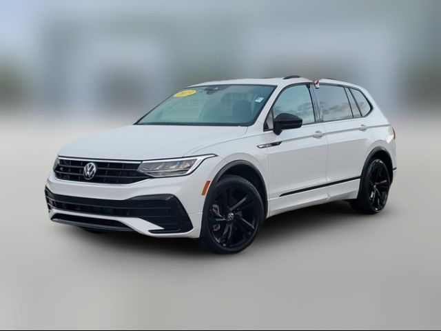 2023 Volkswagen Tiguan SE R-Line Black