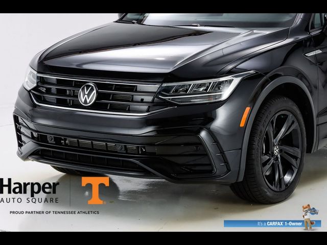 2023 Volkswagen Tiguan SE R-Line Black