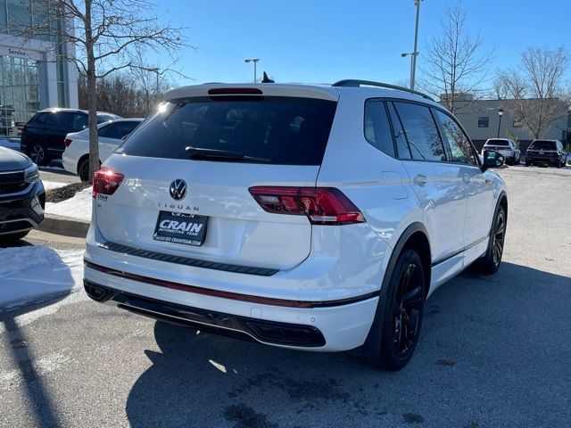 2023 Volkswagen Tiguan SE R-Line Black