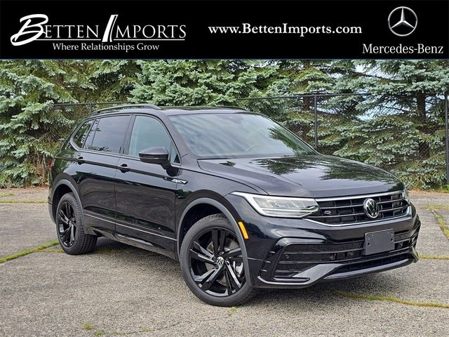 2023 Volkswagen Tiguan SE R-Line Black