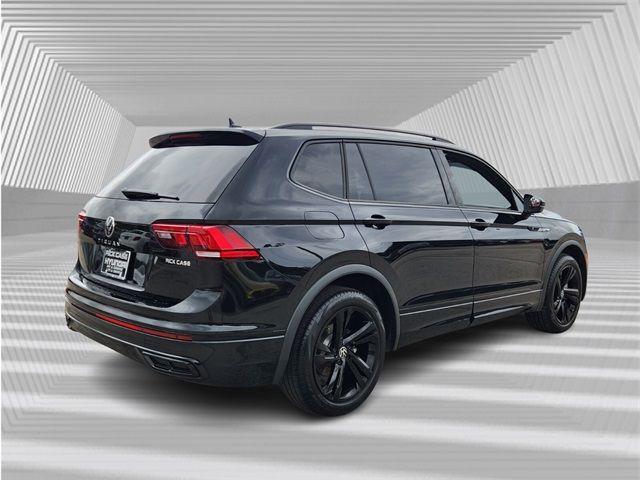 2023 Volkswagen Tiguan SE R-Line Black