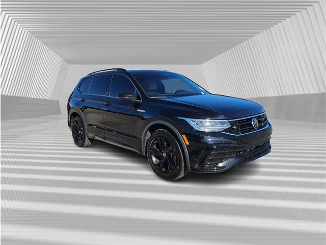 2023 Volkswagen Tiguan SE R-Line Black