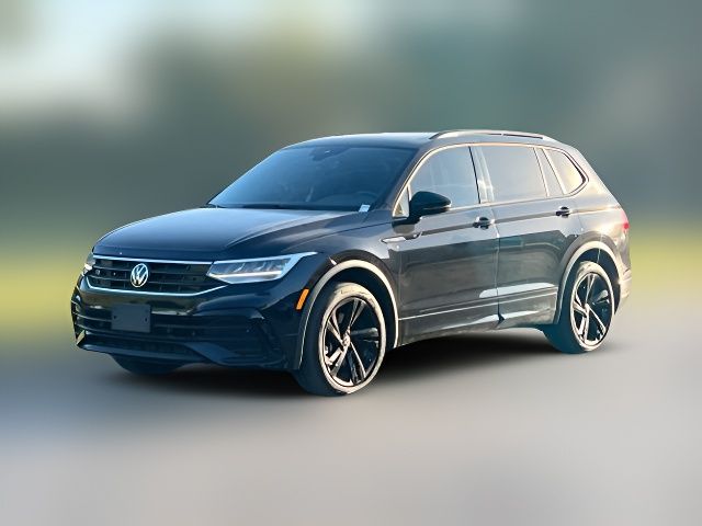 2023 Volkswagen Tiguan SE R-Line Black