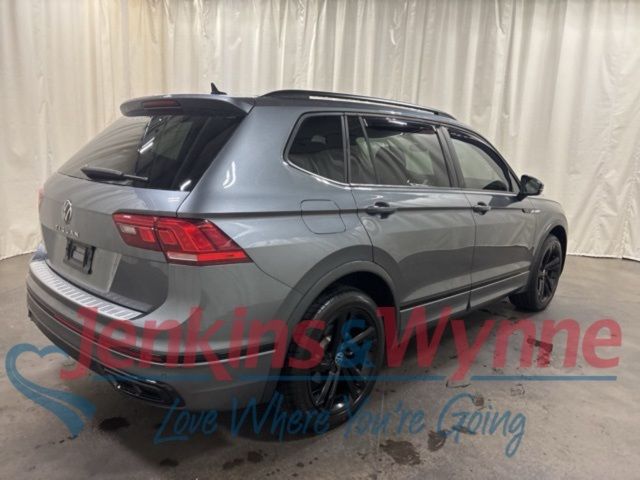 2023 Volkswagen Tiguan SE R-Line Black