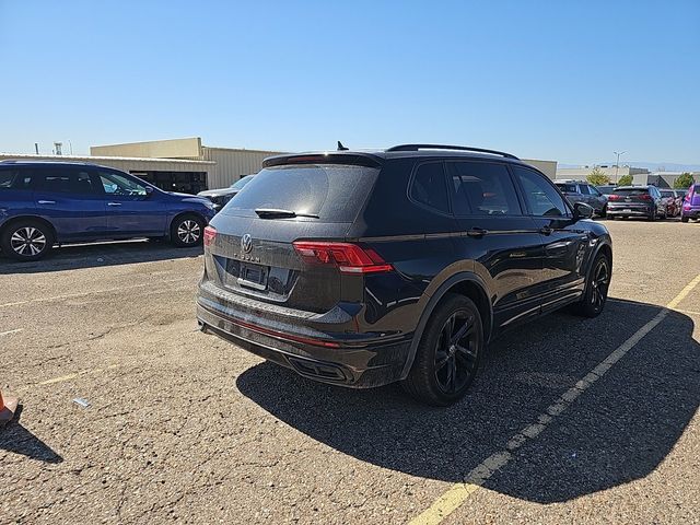 2023 Volkswagen Tiguan SE R-Line Black