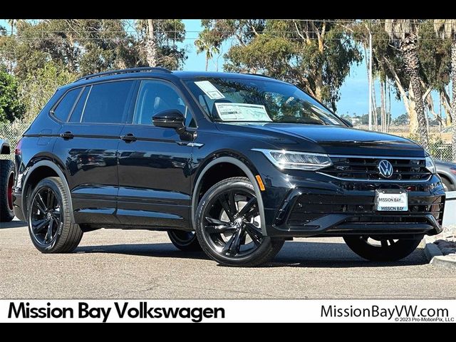 2023 Volkswagen Tiguan SE R-Line Black