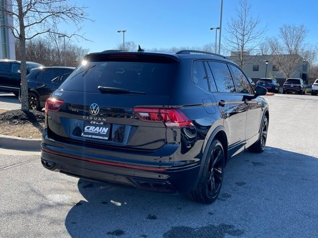 2023 Volkswagen Tiguan SE R-Line Black