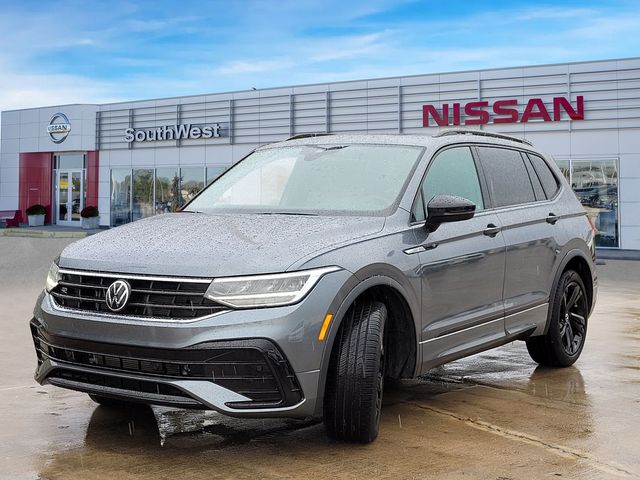 2023 Volkswagen Tiguan SE R-Line Black