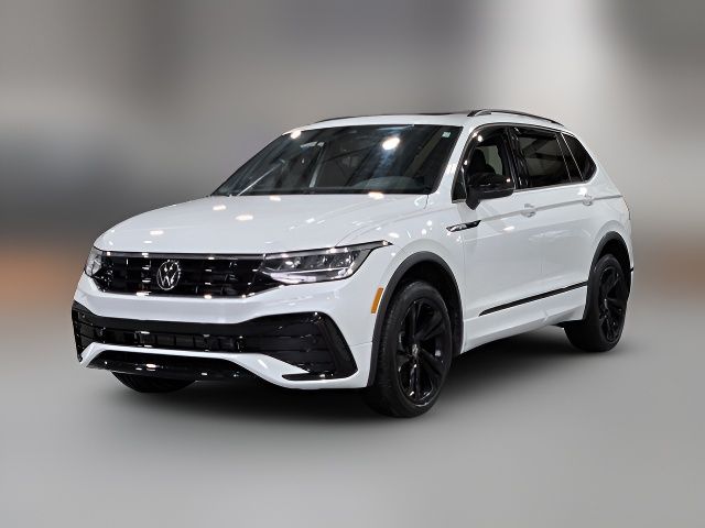 2023 Volkswagen Tiguan SE R-Line Black