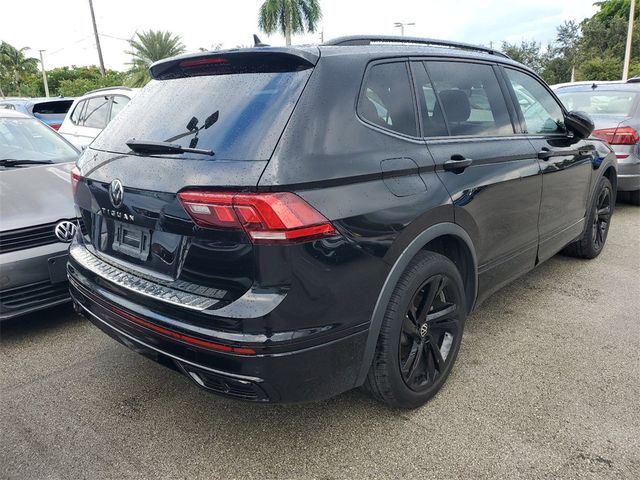 2023 Volkswagen Tiguan SE R-Line Black