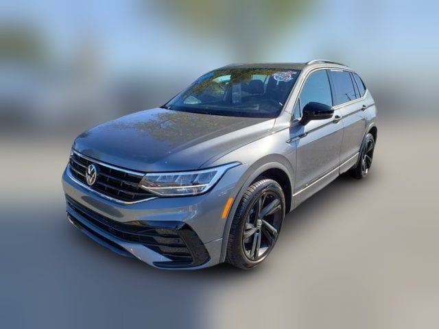 2023 Volkswagen Tiguan SE R-Line Black