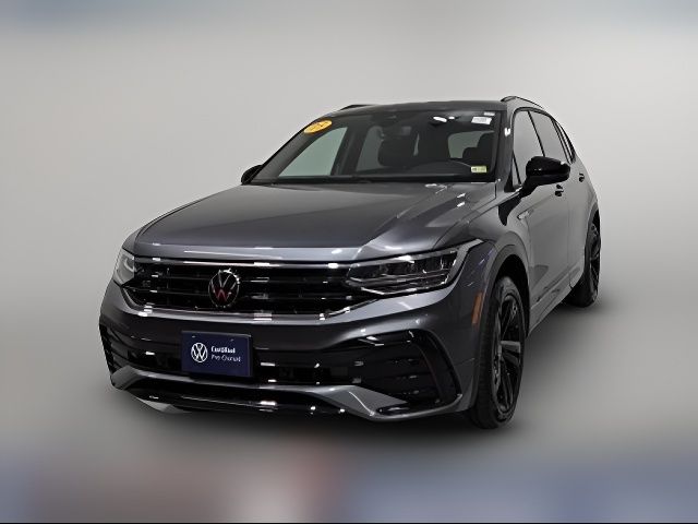 2023 Volkswagen Tiguan SE R-Line Black