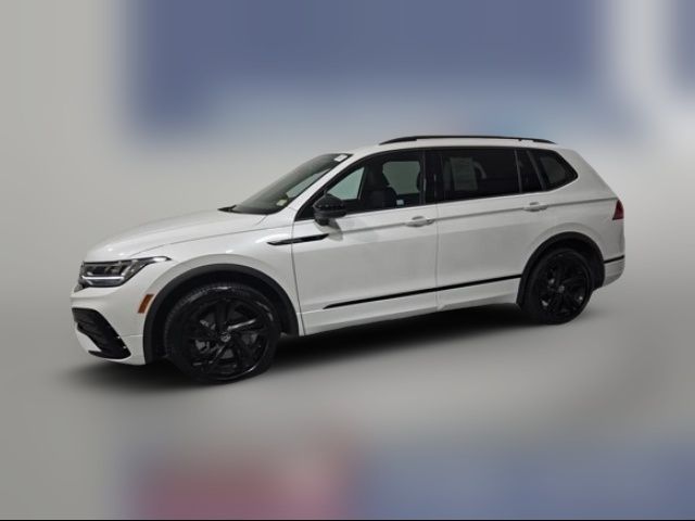 2023 Volkswagen Tiguan SE R-Line Black