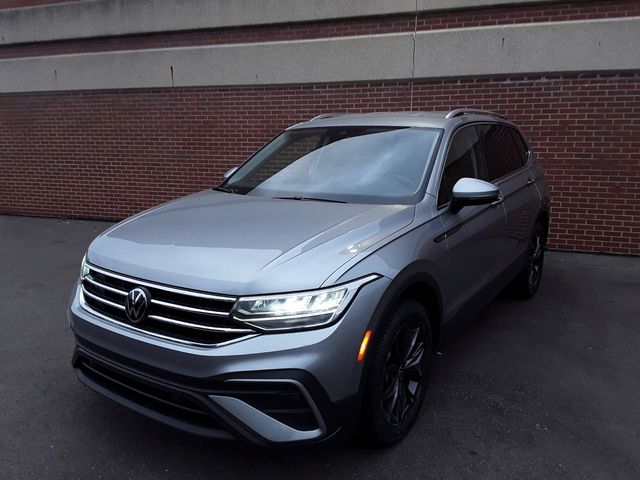 2023 Volkswagen Tiguan SE