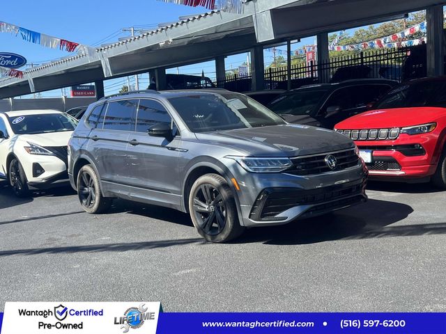 2023 Volkswagen Tiguan SE R-Line Black