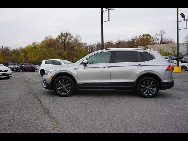 2023 Volkswagen Tiguan SE