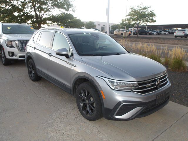 2023 Volkswagen Tiguan SE