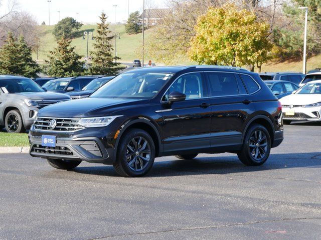 2023 Volkswagen Tiguan SE