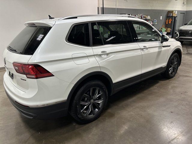 2023 Volkswagen Tiguan SE